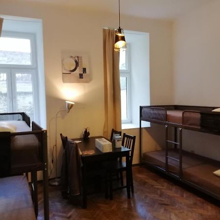 Max Out Apartment Vienna Exterior photo